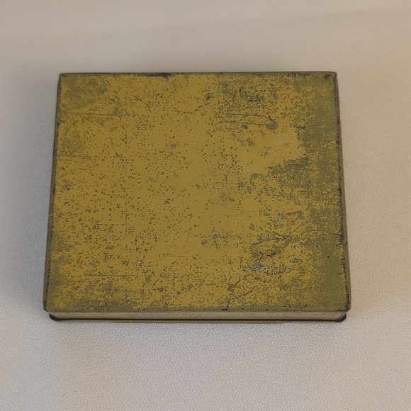 VINTAGE CIGARETTE CASE - Picture 2 of 4